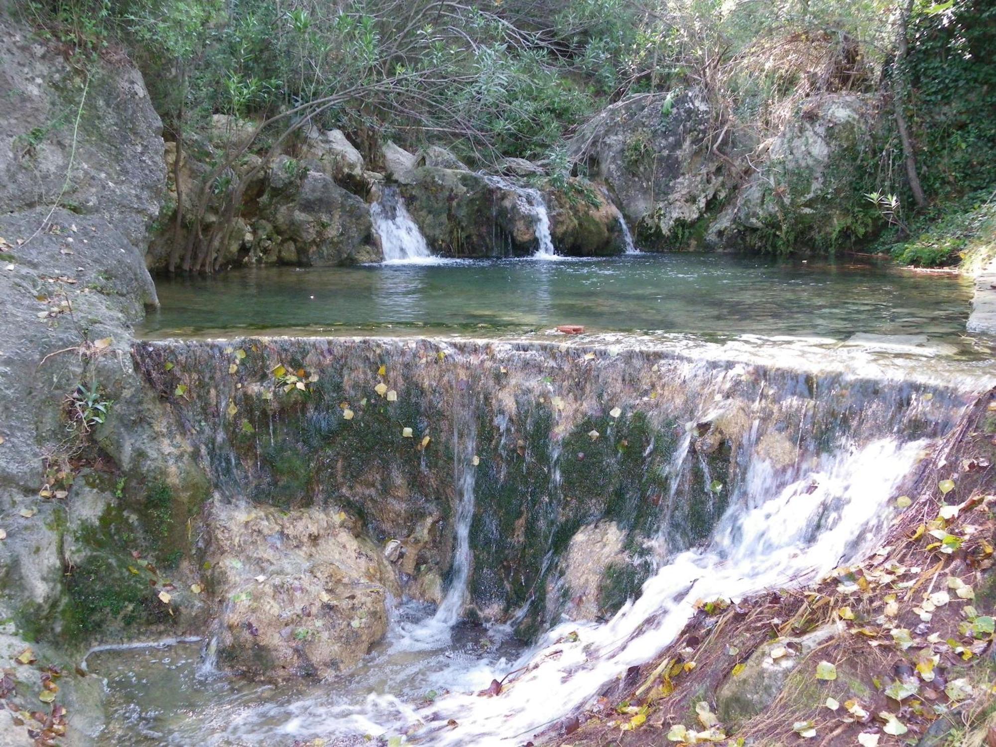 Oasis Country Park Hotell Rugat Exteriör bild